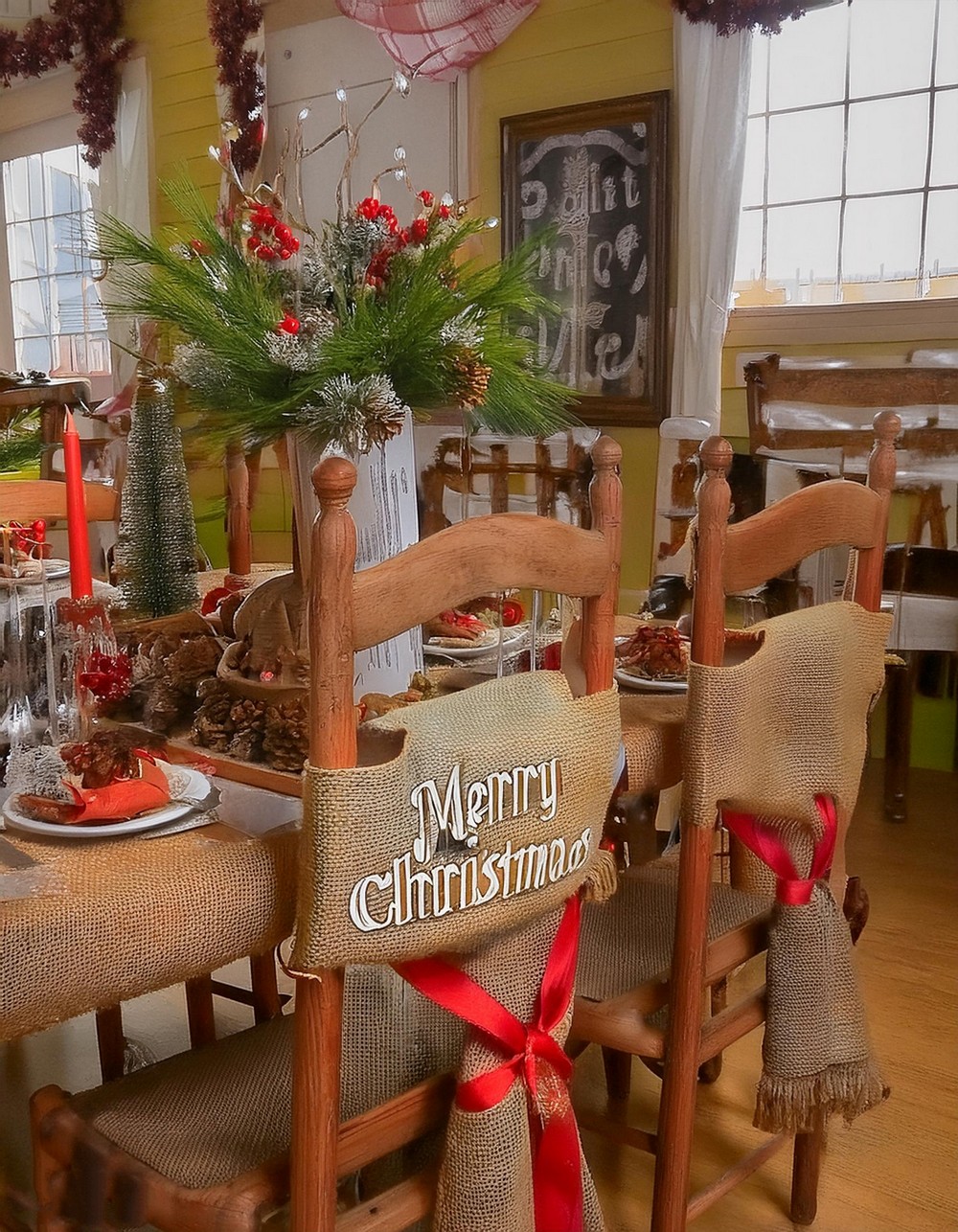 Burlap And Merriment Tablescape