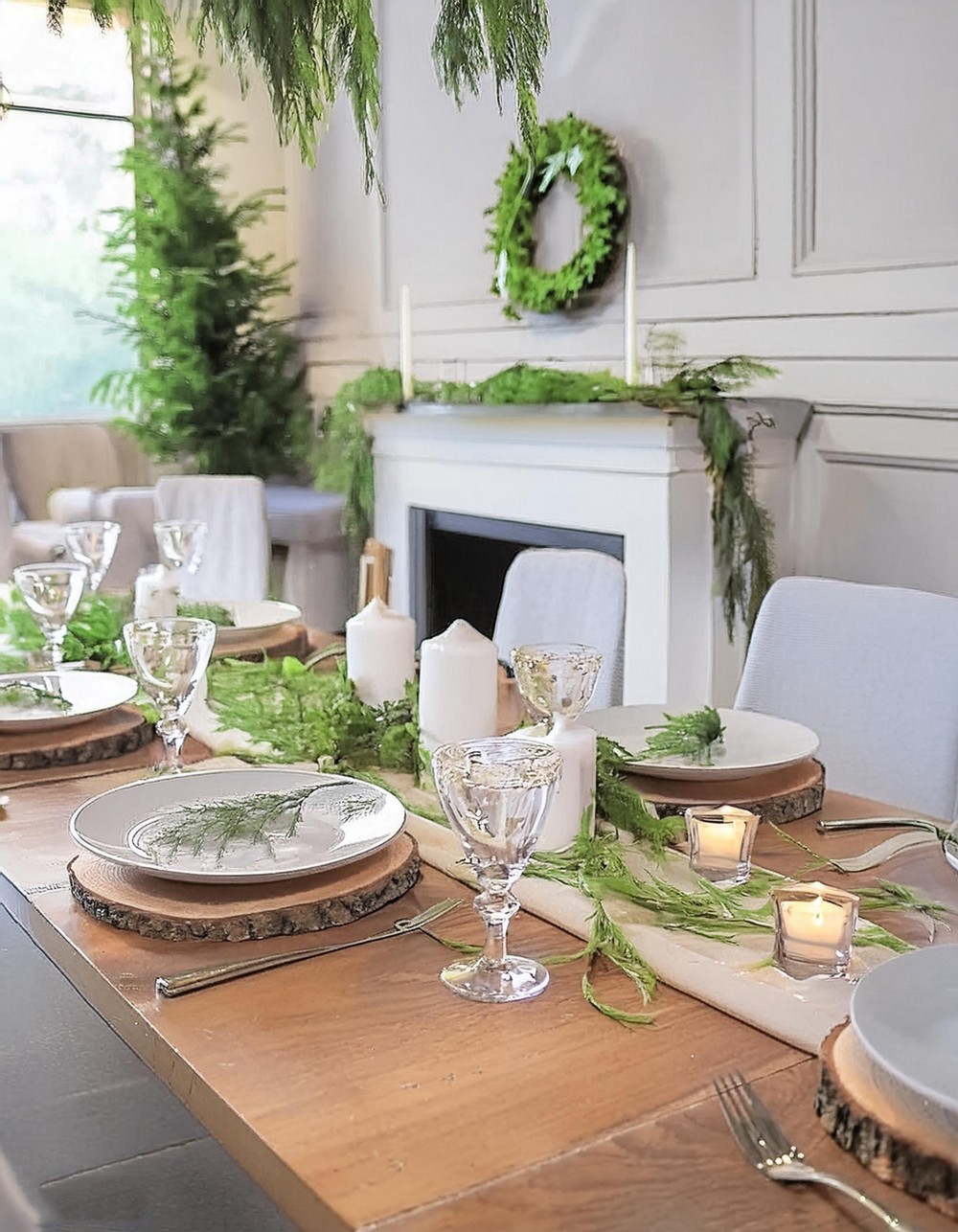 Cozy Ambiance with Boxwood and Candles Table Runner