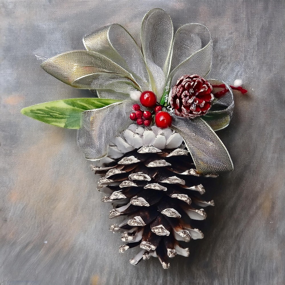 Decorated Dipped Pinecone Ornament