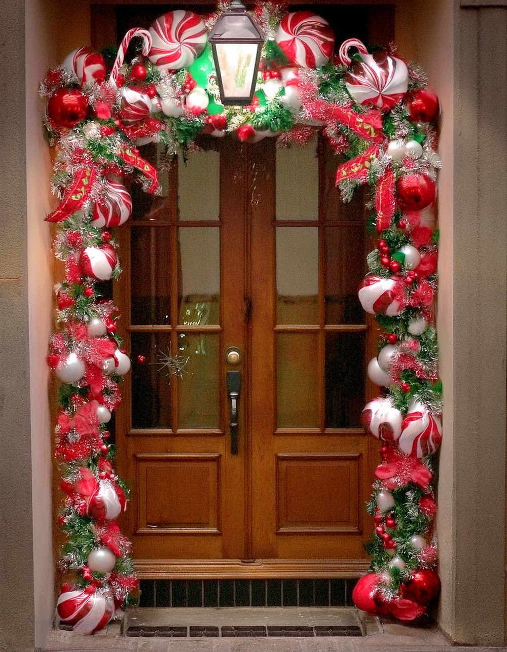 Dramatic Doorway Christmas Candy Display