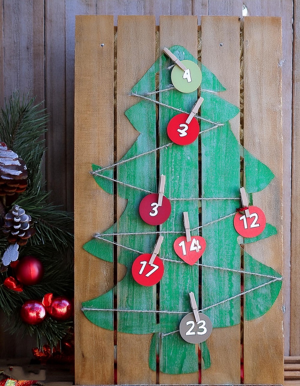 Painted Pallet Tree Advent Calendar