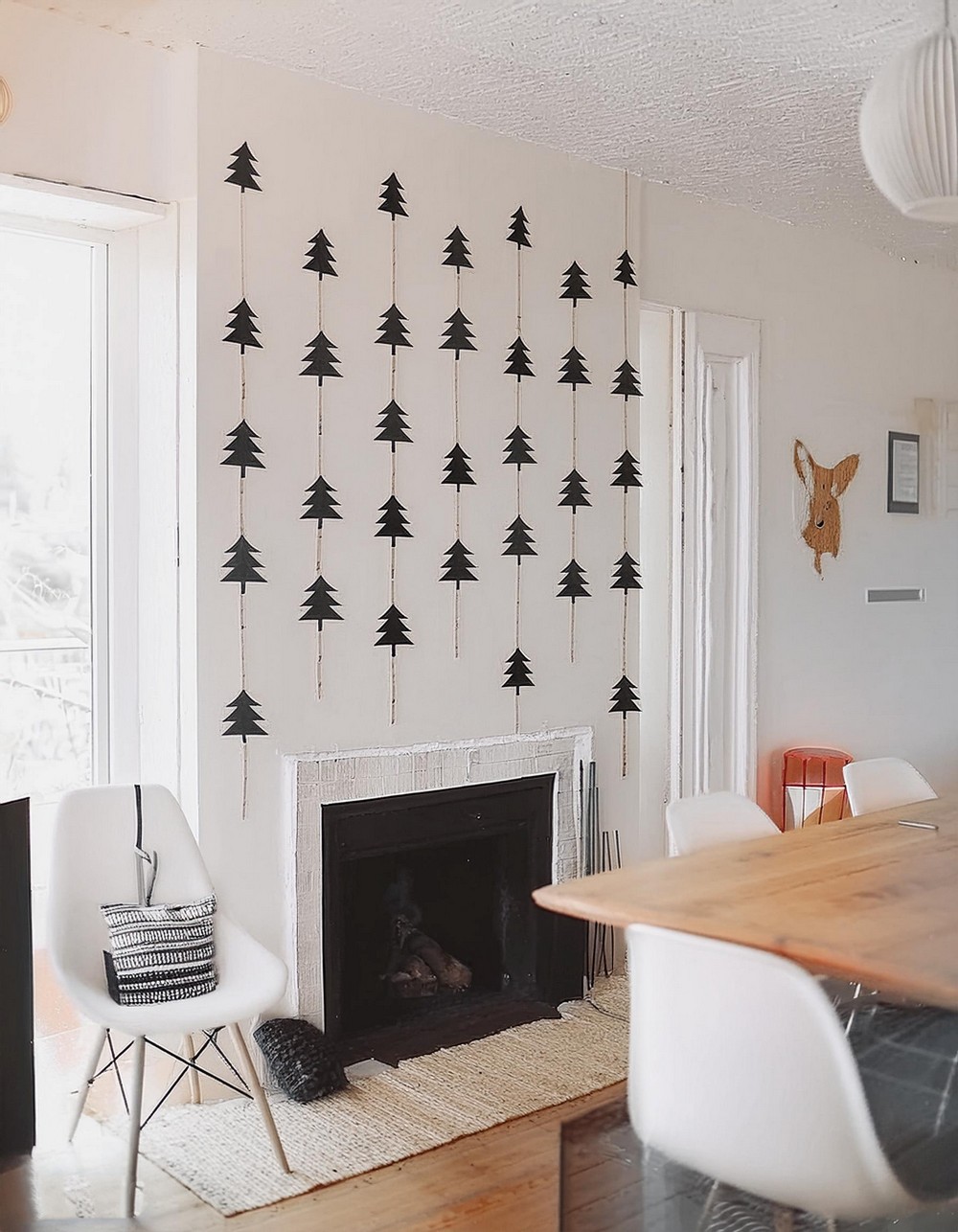 Transform Your Space with Stylish Christmas Tree Garlands