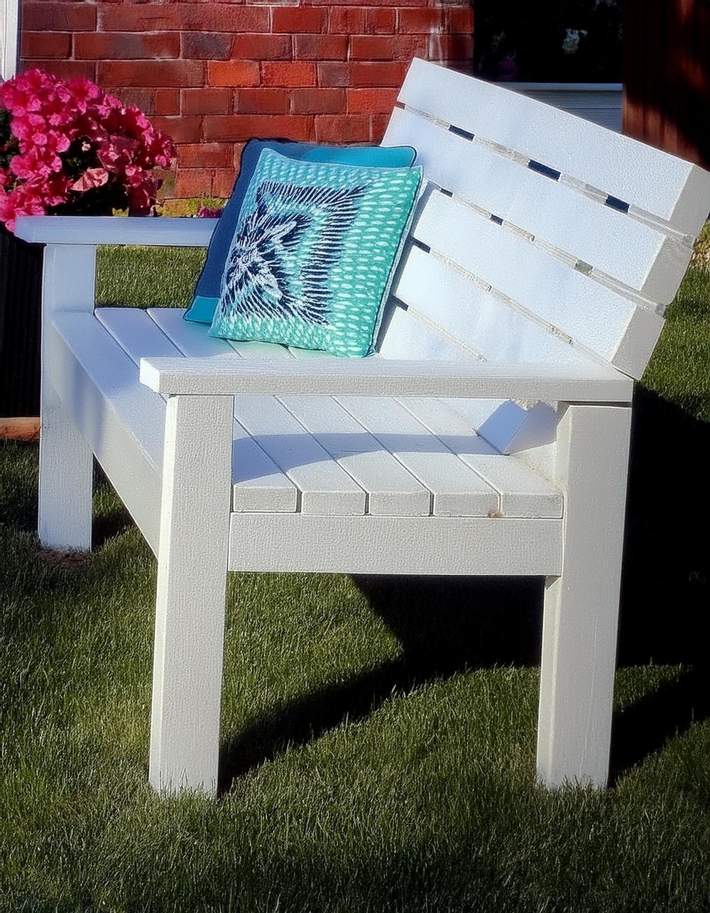 Bright White Coastal Style Bench