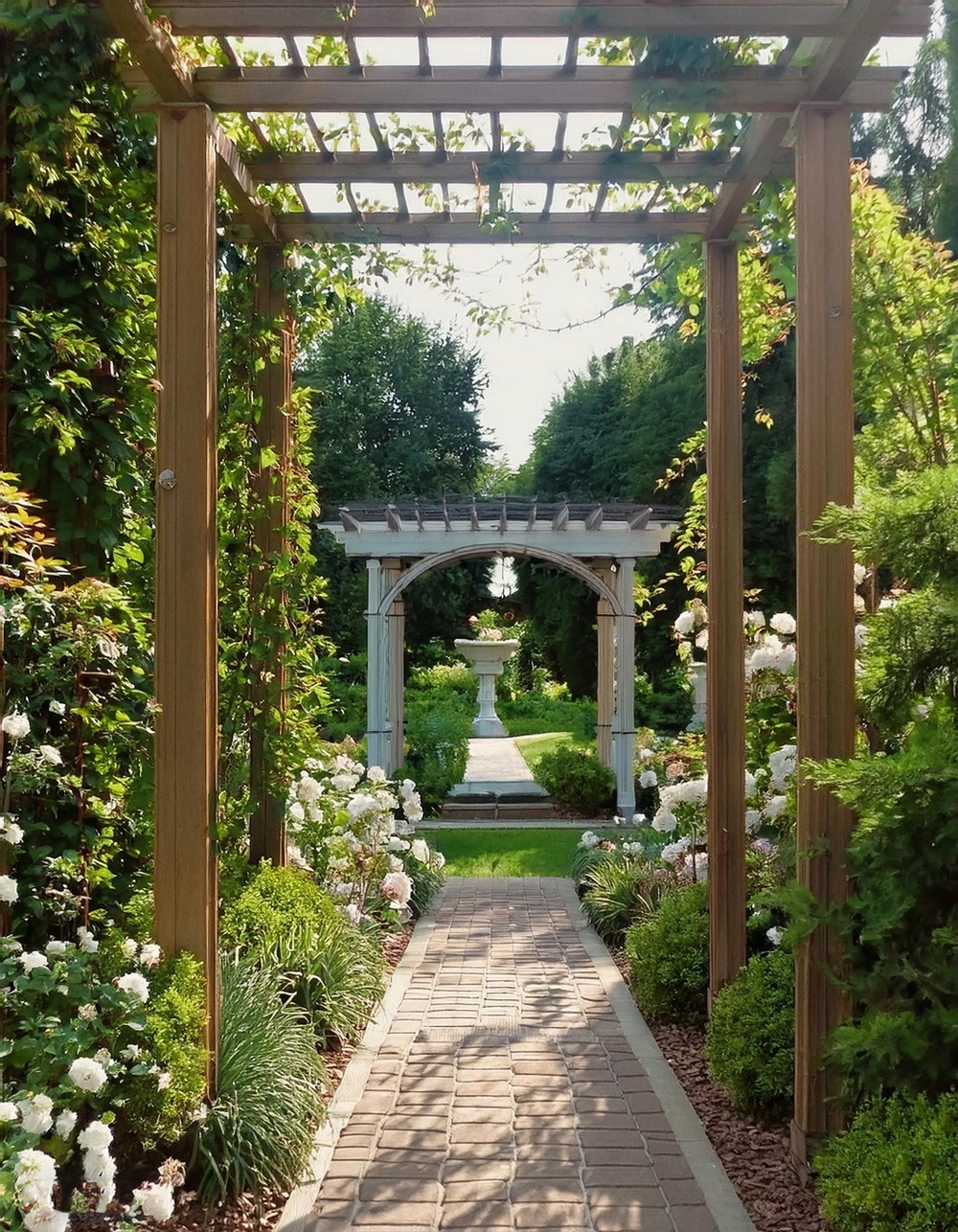 Classic Arbor Pergola for Garden Entrance