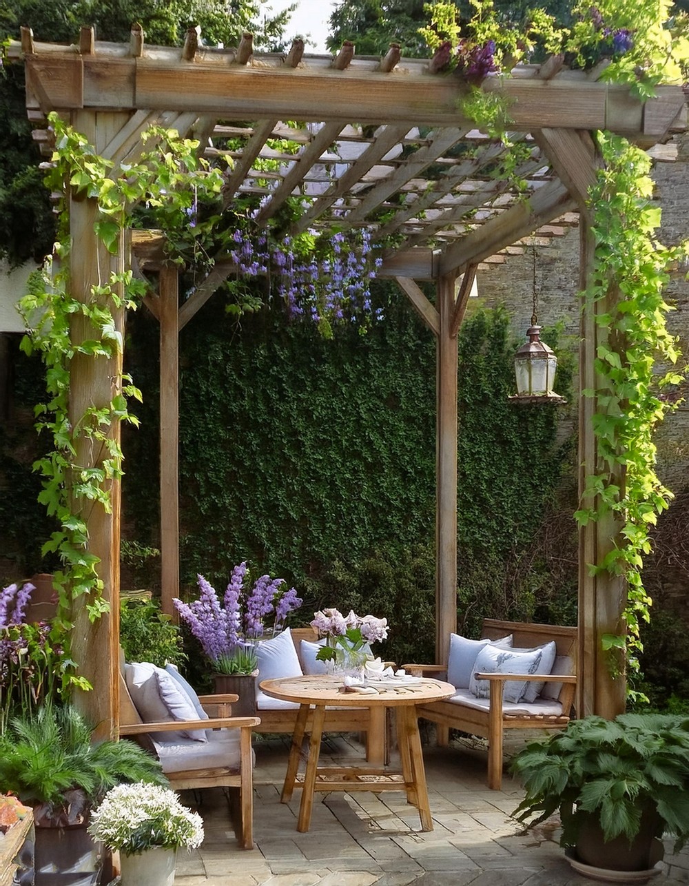 Easy Pergola with Trellis and Climbing Plants