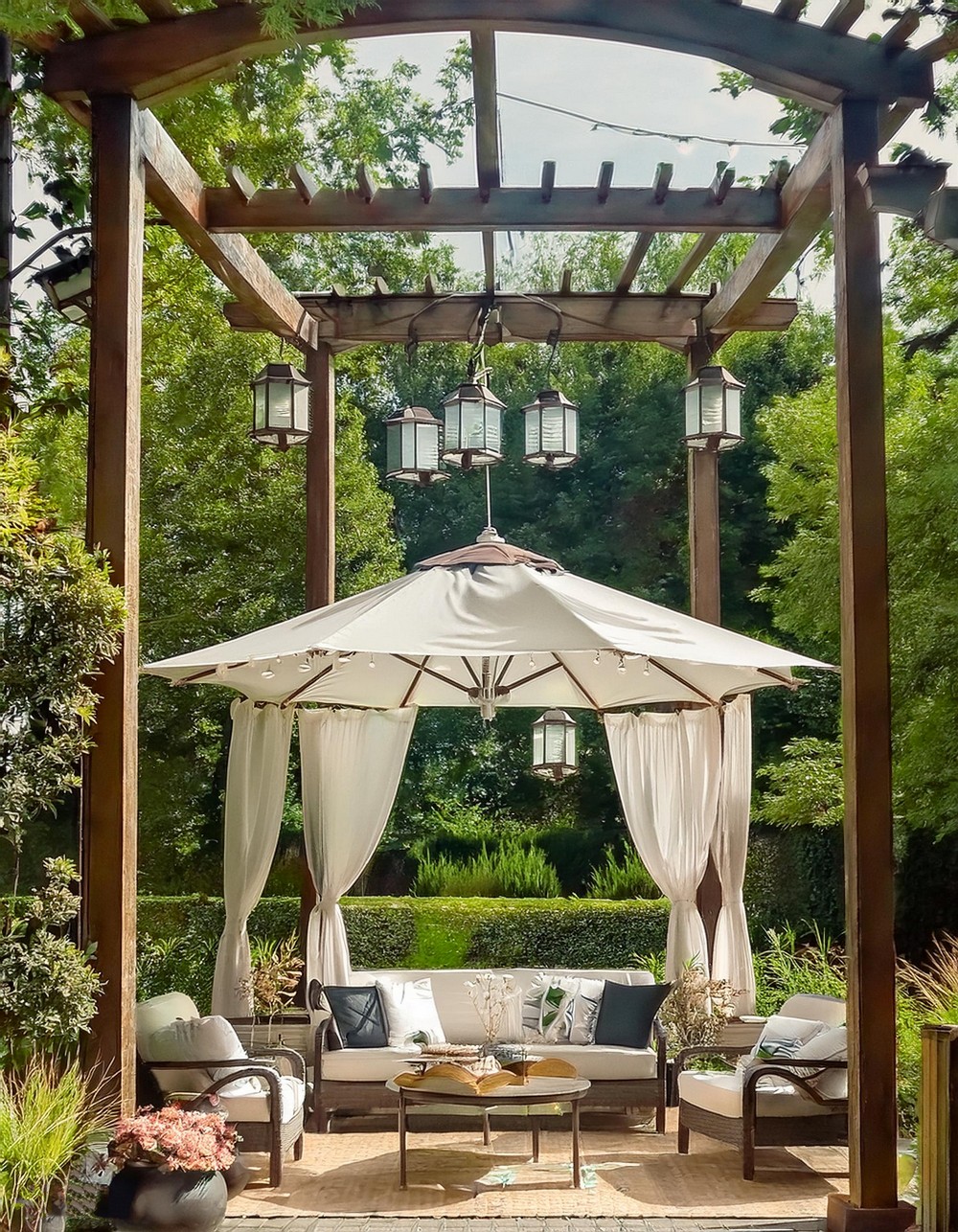 Hexagonal Pergola with Shade Netting