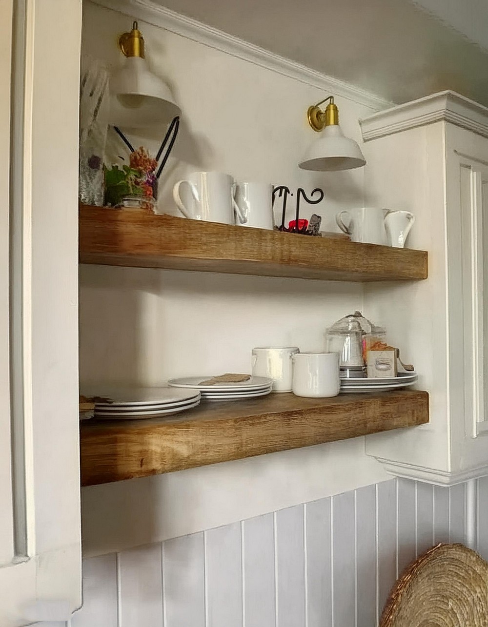 Open Shelving Displays Farmhouse Dinnerware