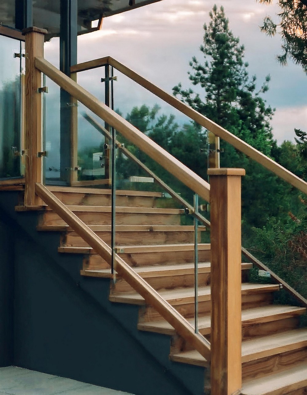 Wooden Railing with Glass Balusters